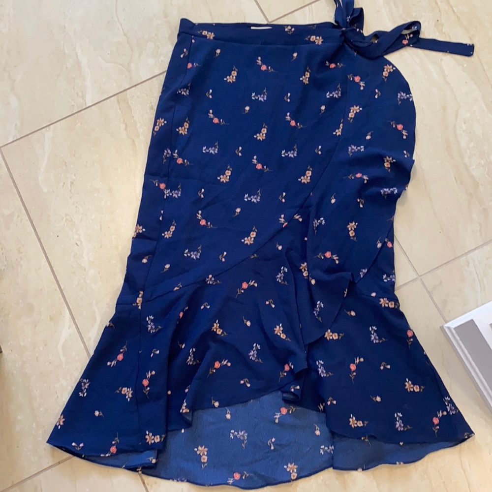 Max Studio Wrap over Skirt